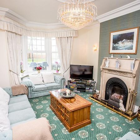 Park Lodge Guest House ウィットレイ・ベイ エクステリア 写真
